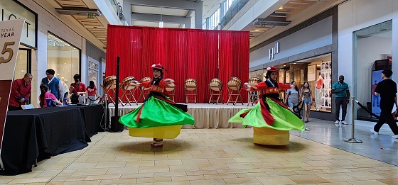 Annual Korean performance at Galleria Houston, Asia Society Texas Center