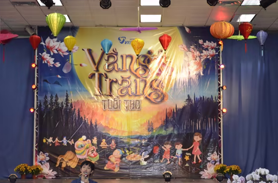 Annual VieTV Harvest Festival