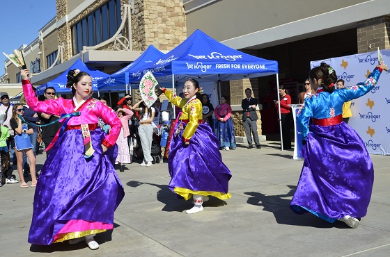 2024 Luna Festival at Kroger Shopping Center - Korean Performances